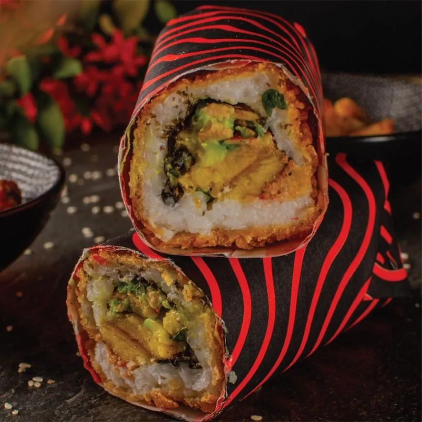 Handroll Sendai con kani crunch y camarón crunch
